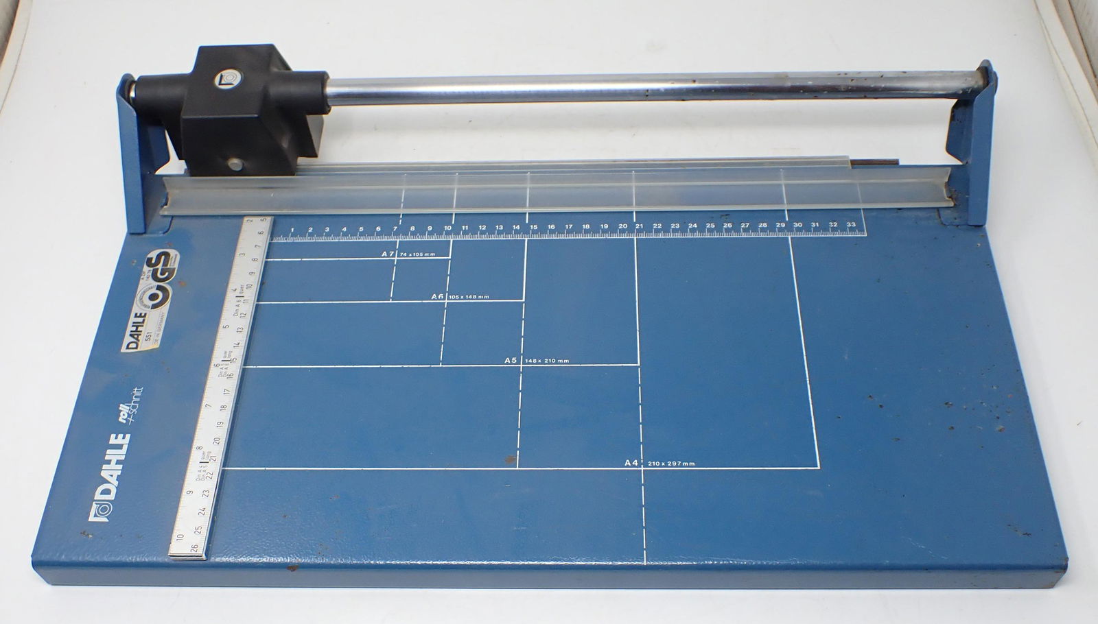 Dahle 551 Rotary Trimmer (1 of 4)