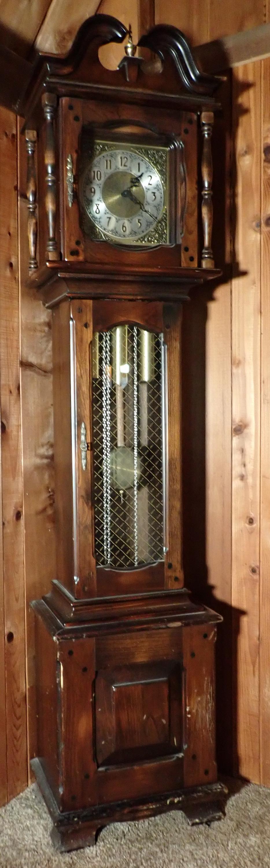 New England Clock Co Grandmother Clock Jan 13, 2022 M.J. Stasak Jr