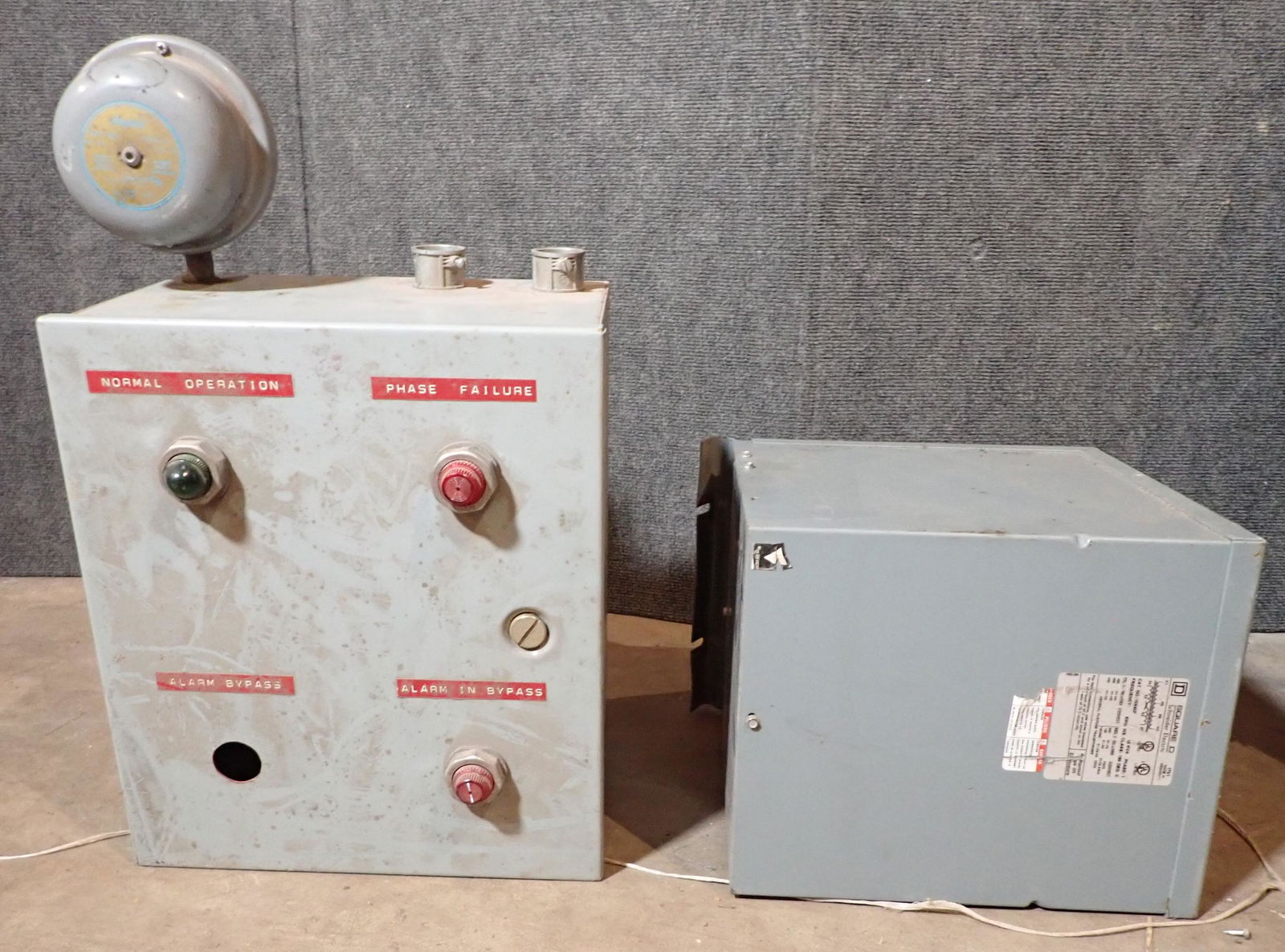 Square D General Purpose Transformer & Box (1 of 4)