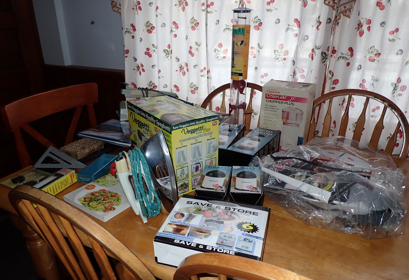 Kitchenware & Misc Table Contents (1 of 6)