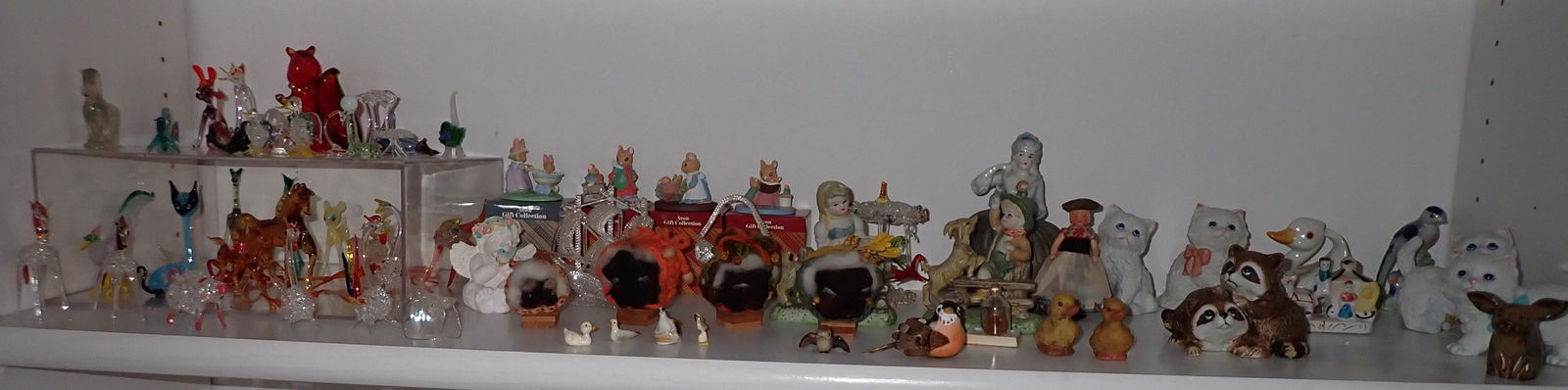 Glass & Misc Figurines Shelf Contents (1 of 5)