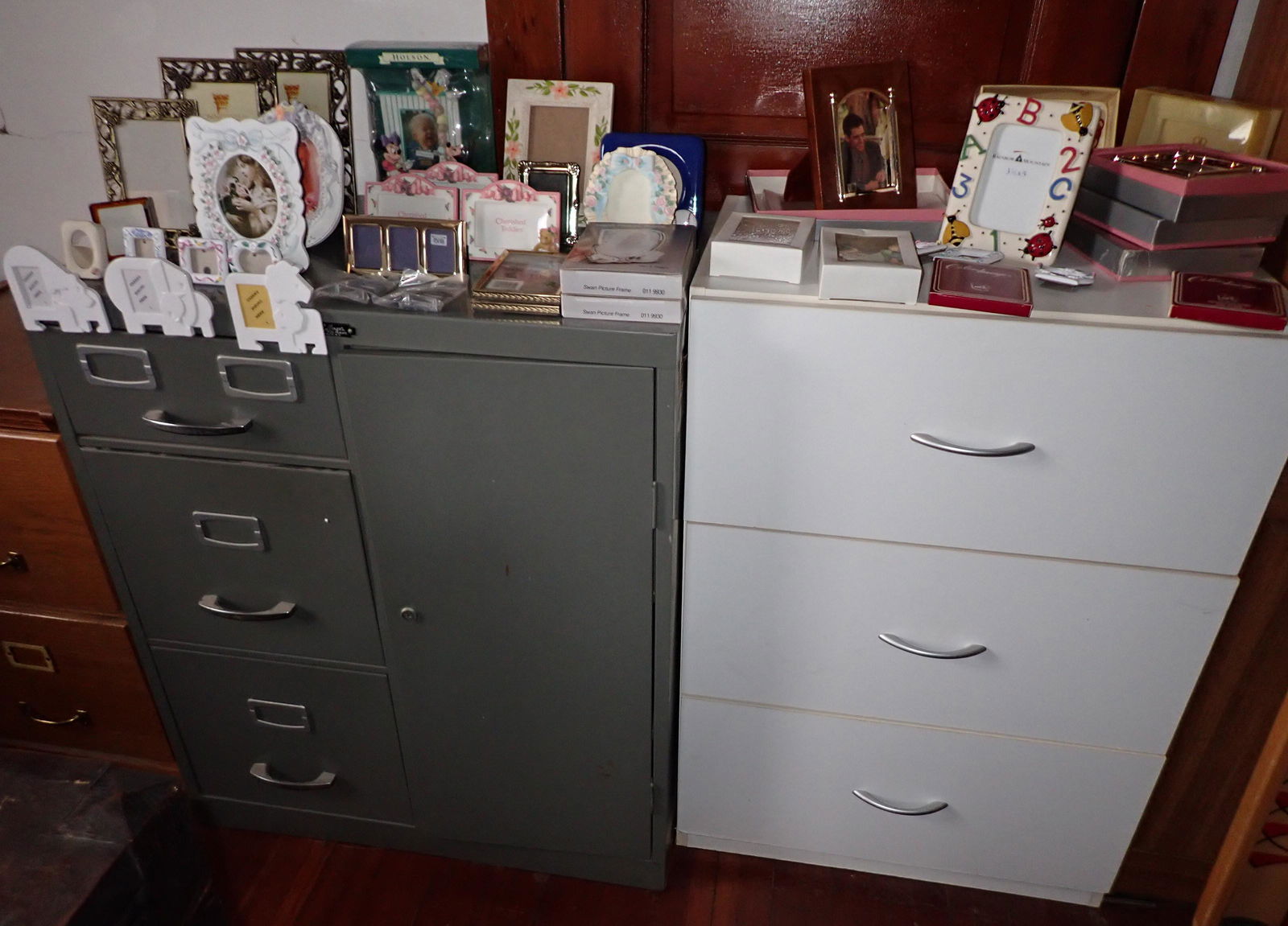 Cabinet Challenger File Cabinet w/ Safe & Picture (1 of 8)