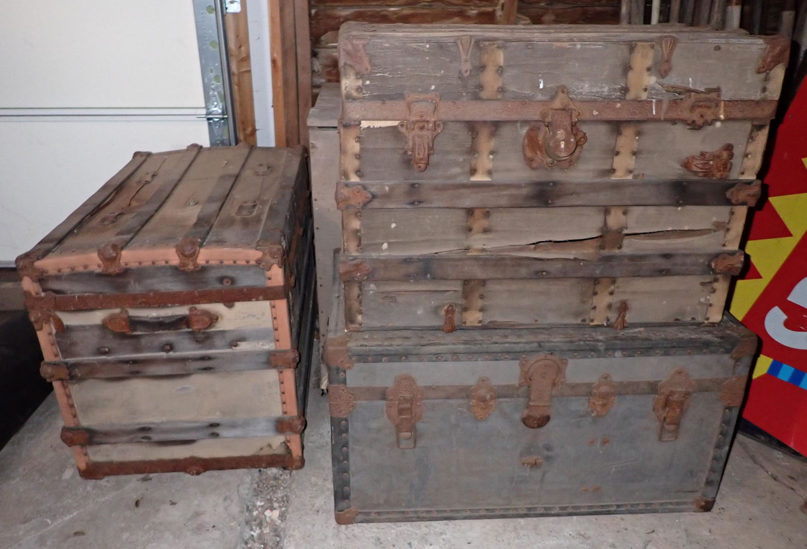 3 Trunks Wood Box & Aluminum Bottle Crate (1 of 5)