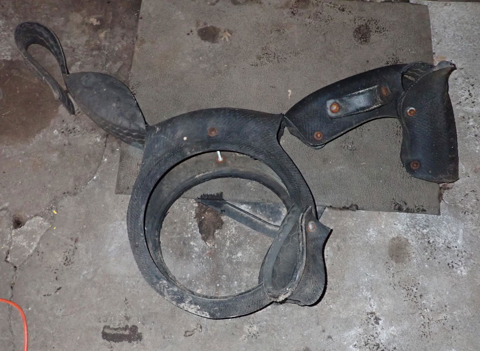 Tire Horse Swing (1 of 2)