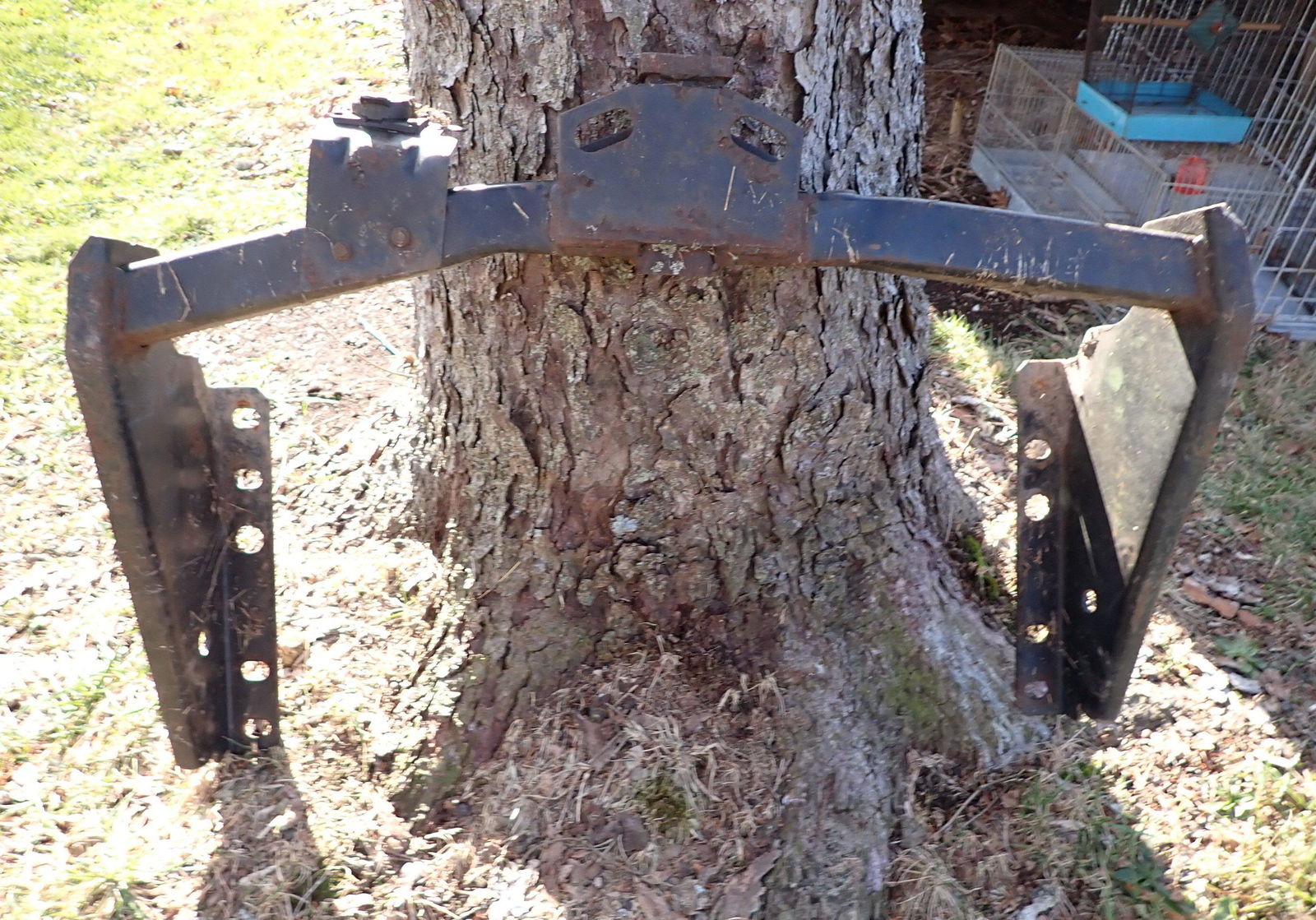 Truck Hitch (1 of 2)