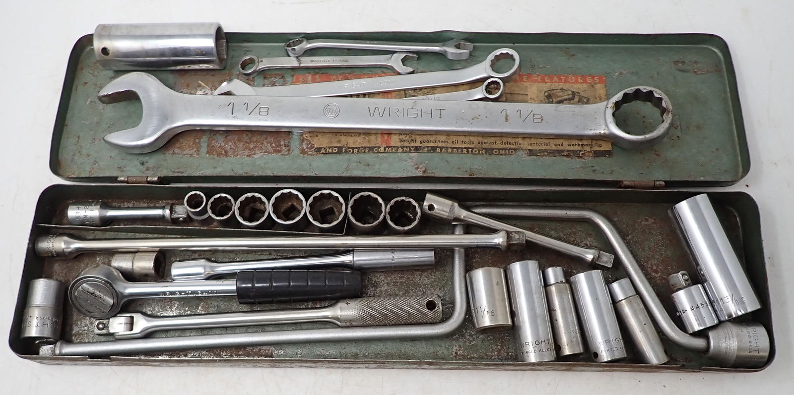 Wright Wrenches 3/8" Drive Rachet & Sockets (1 of 2)