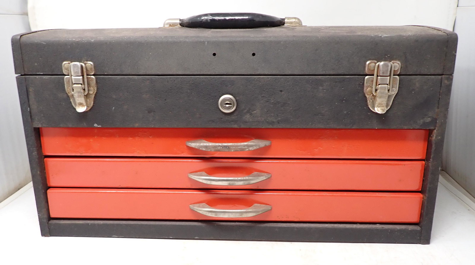 Vintage Tool Box / Chest (1 of 3)