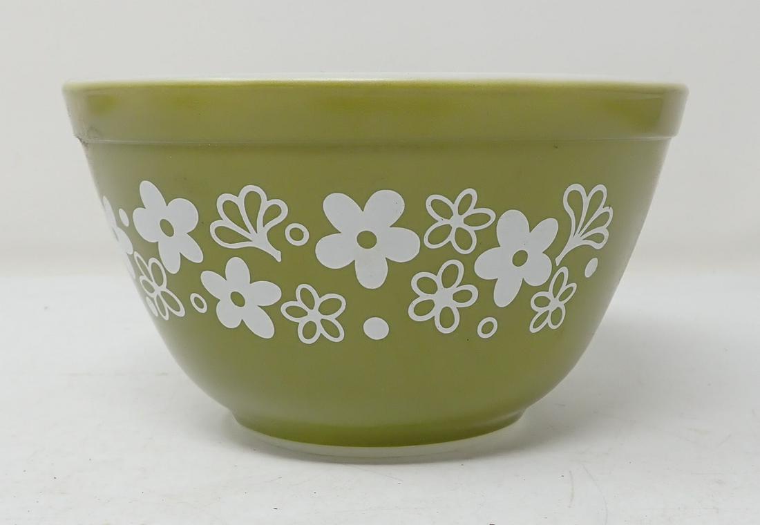 Pyrex 401 1 1/2 Pint Mixing Bowl: Mixing bowl