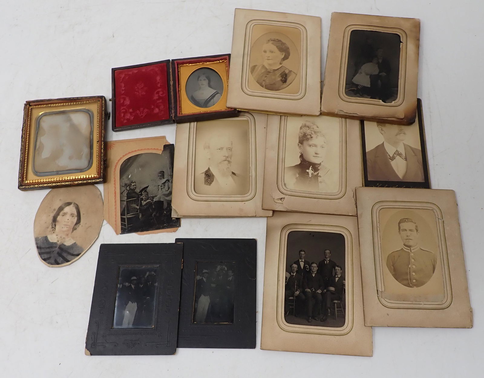 Tin Types & Misc Antique Photos Incl Soldier (1 of 7)
