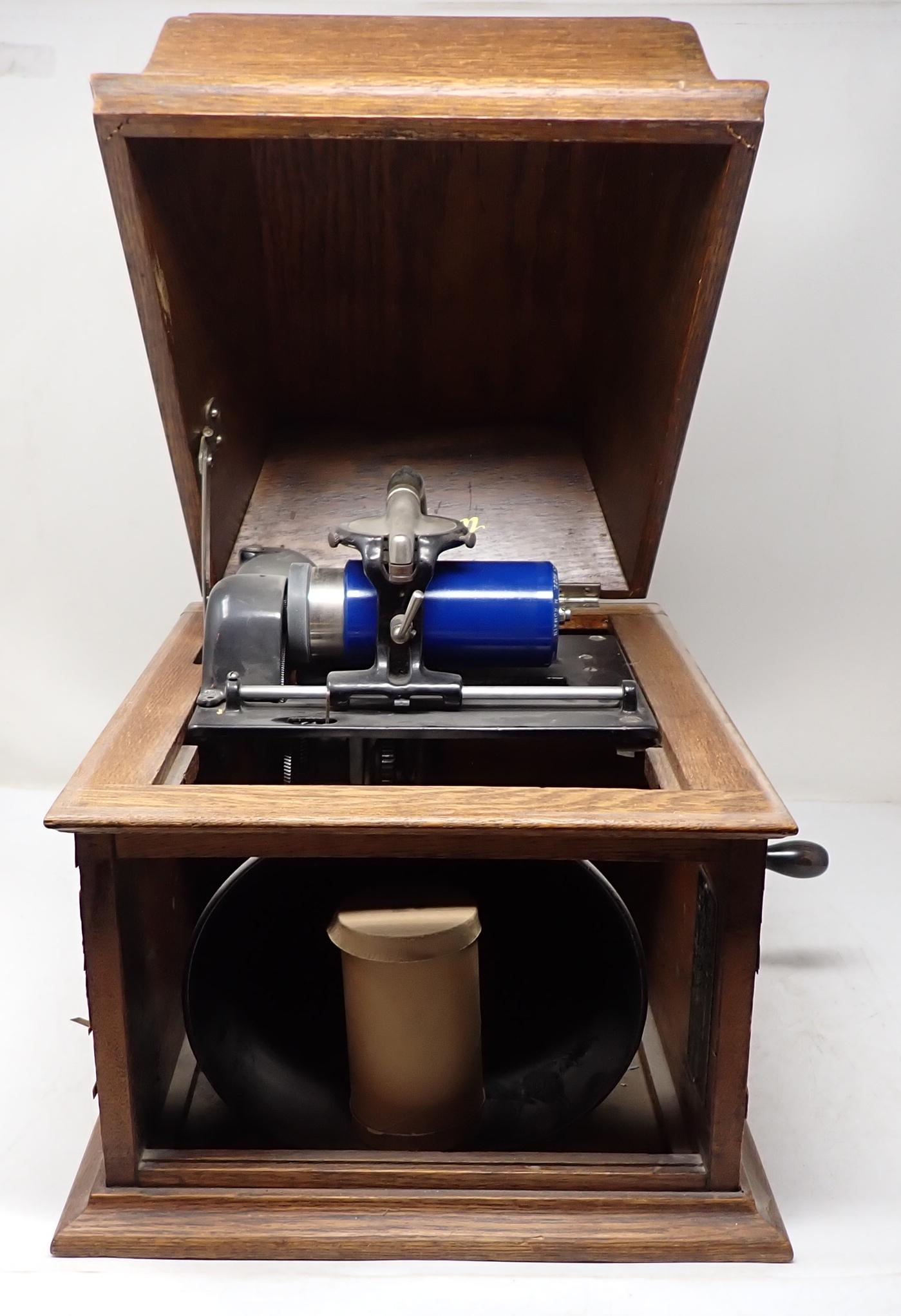 Edison Table Top Phonograph & 2 Guides (1 of 7)