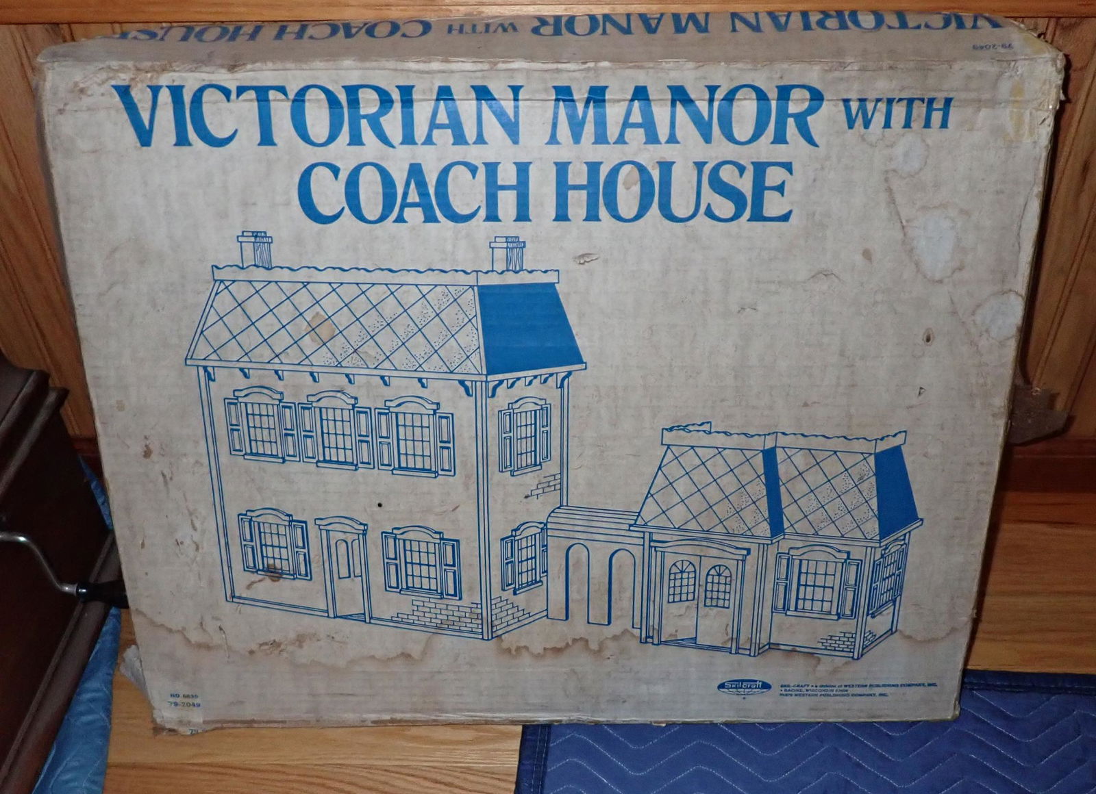 Victorian Manor Dollhouse w/ Coach House (0096) on Feb 20, 2022 M.J