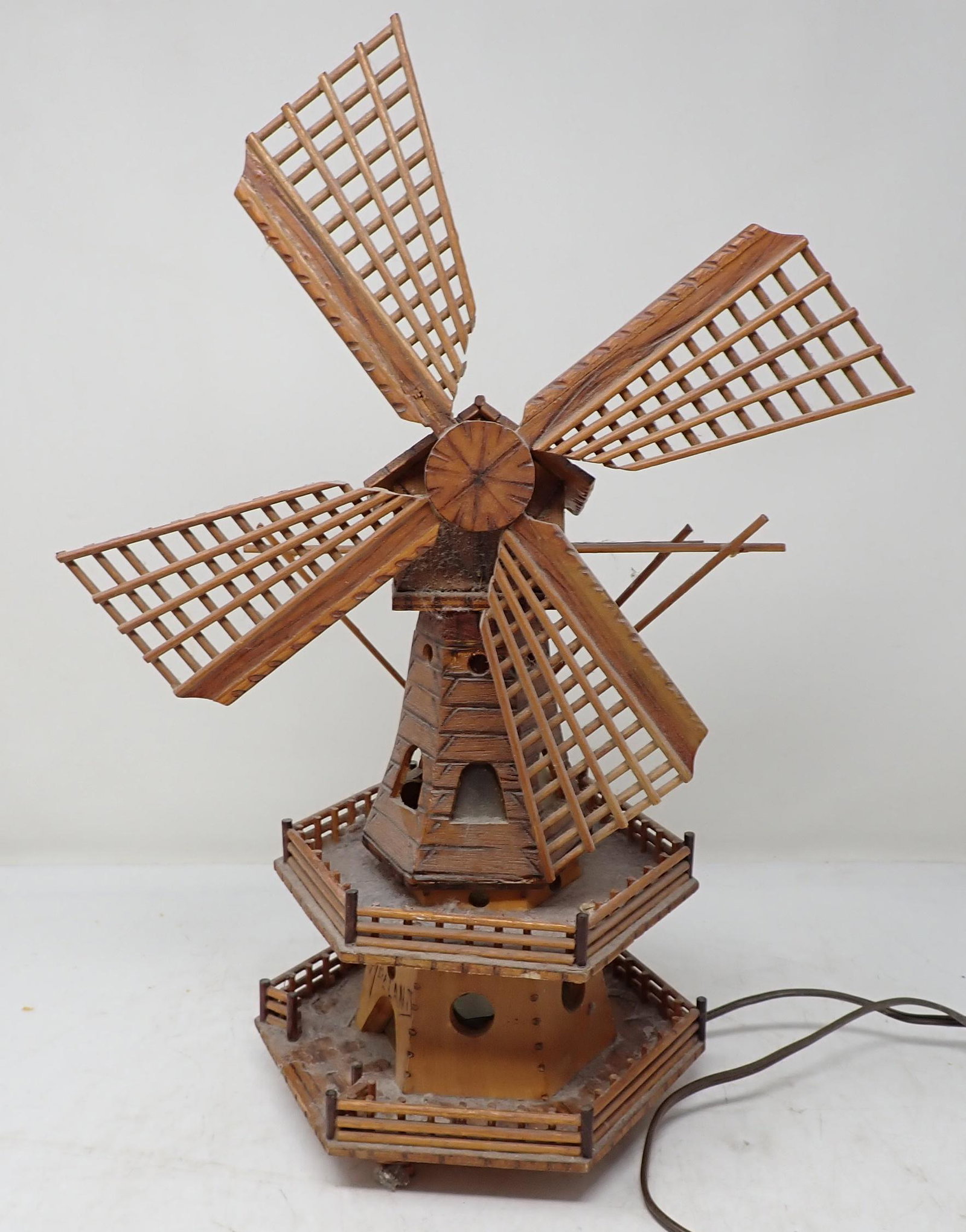 Wooden Windmill Lamp: Apprx 17" tall