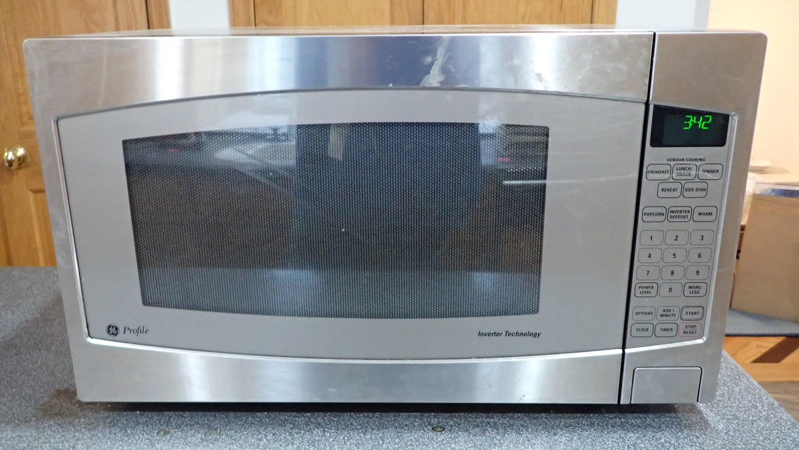 GE Profile Microwave (1 of 3)