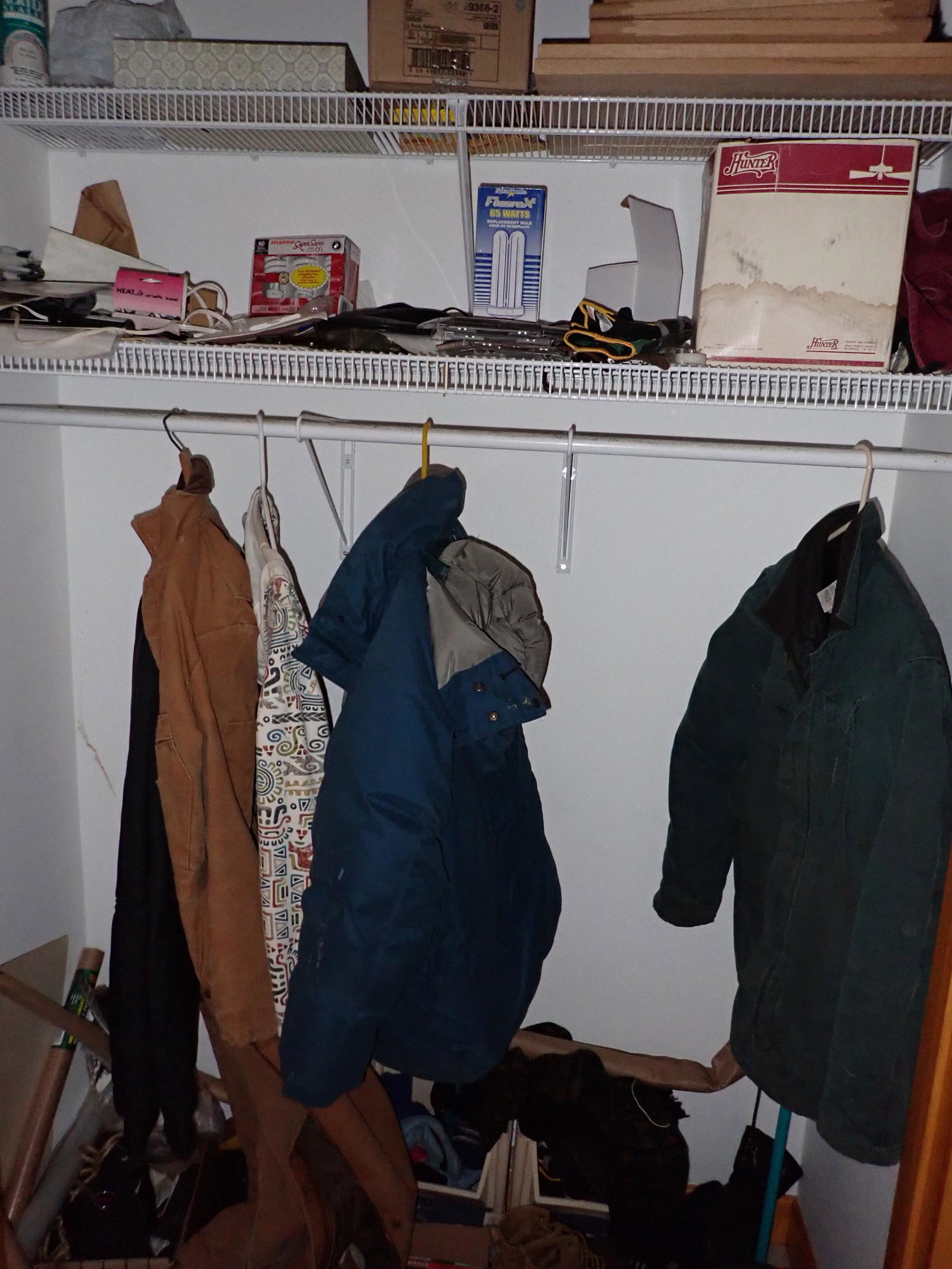 Carhartt Jacket / Closet Contents (1 of 9)