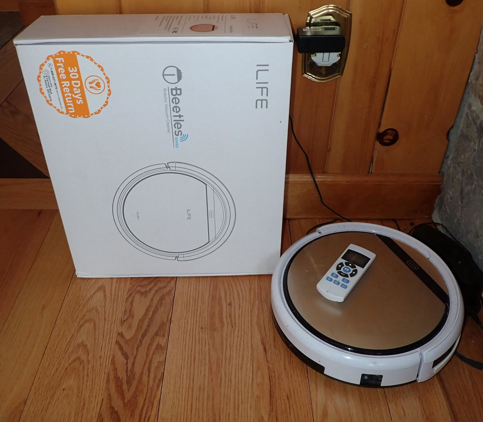 iLife Beetles Robot Vacuum Cleaner (1 of 4)