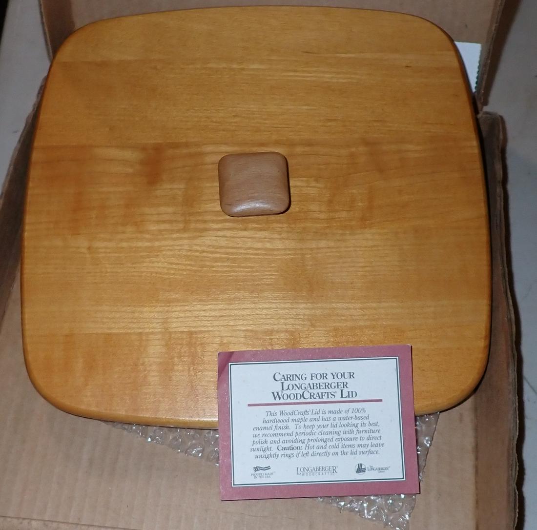 Longaberger Bountiful Harvest Basket Lid (1 of 2)