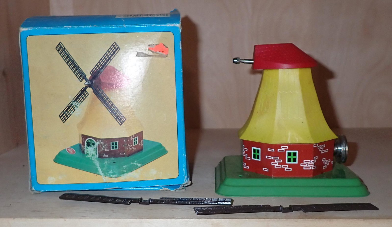 Wilesco Wind Mill M 68: in original box