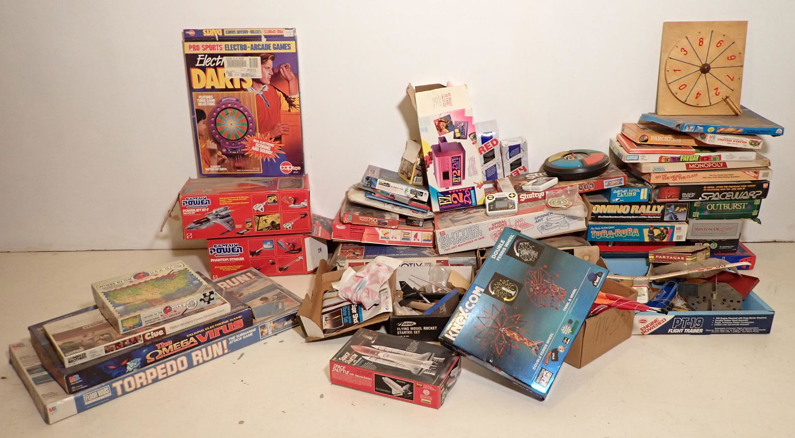 Misc Games and Toys (1 of 13)