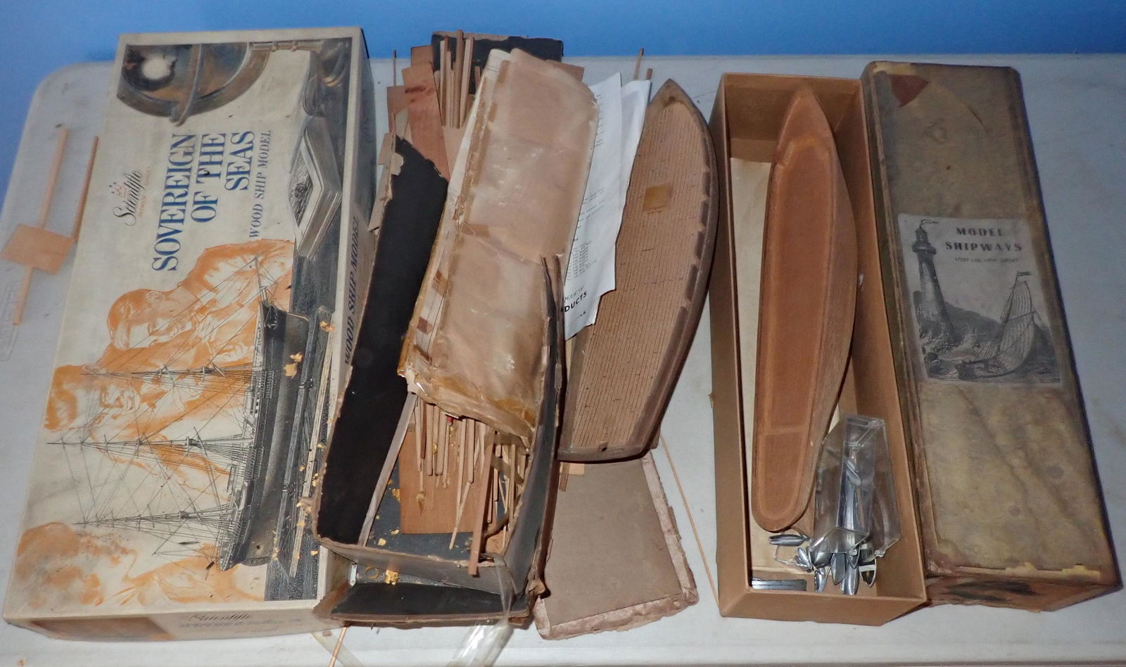 Ship Models: Getting all pictured. NO SHIPPING !