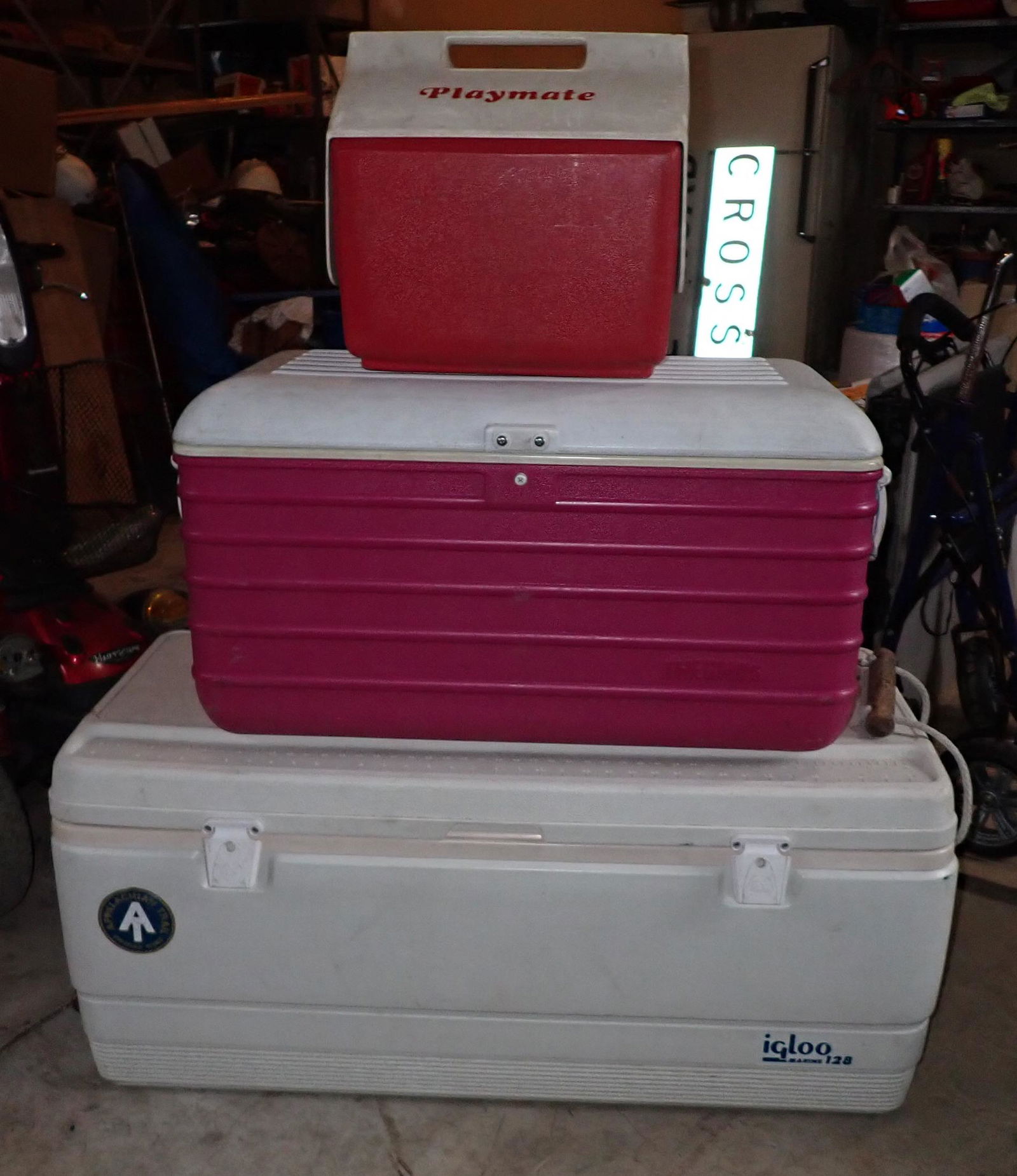 Igloo Marine 128 & Playmate Coolers (1 of 2)