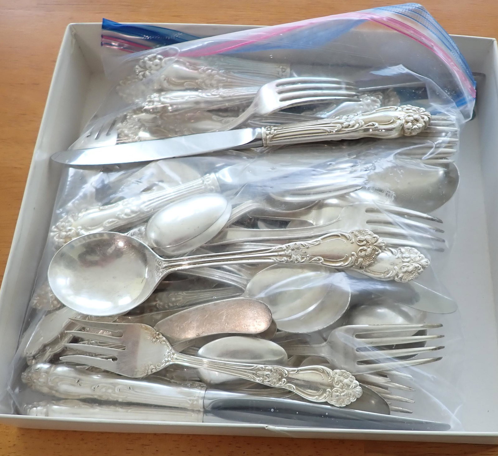 Reed & Barton Flatware: Getting all pictured
