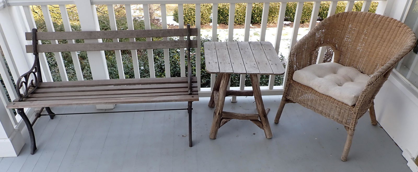 Bench Table Wicker Chair (1 of 5)