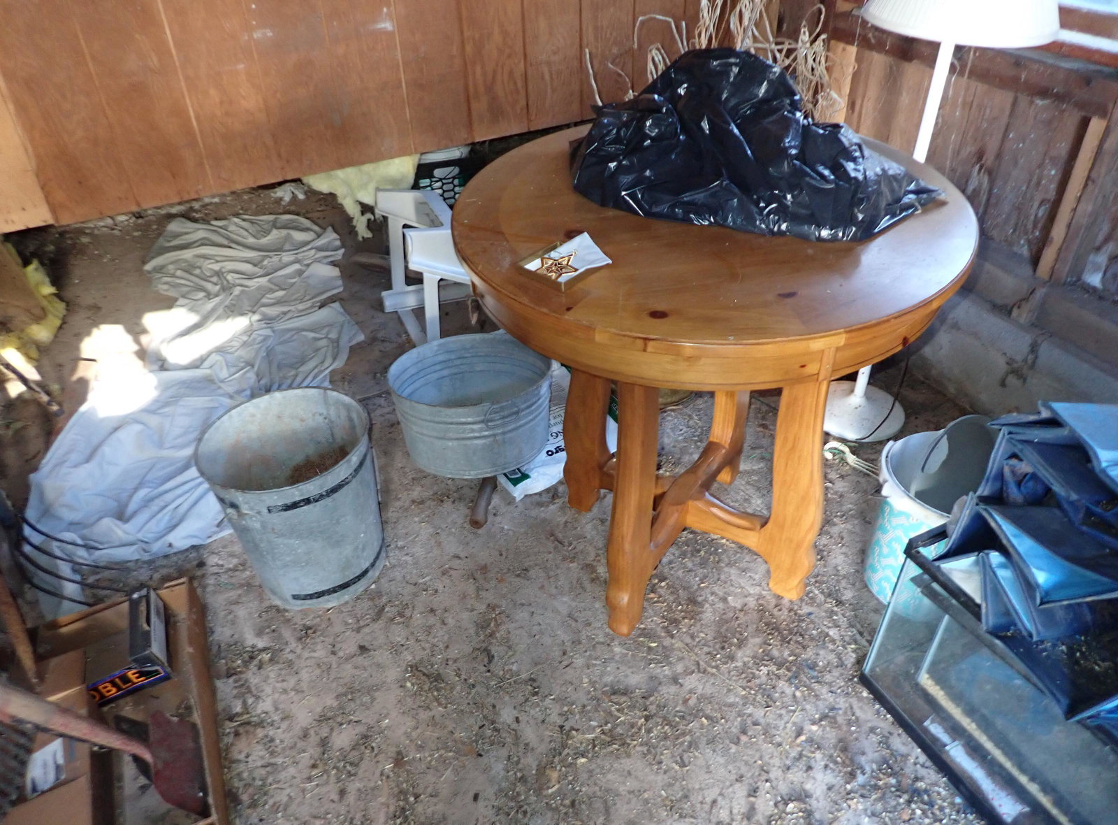 Contents of Outbuilding: Table is approx 36" in diametter and 36" tall. Take what you want and leave the rest. NO SHIPPING !