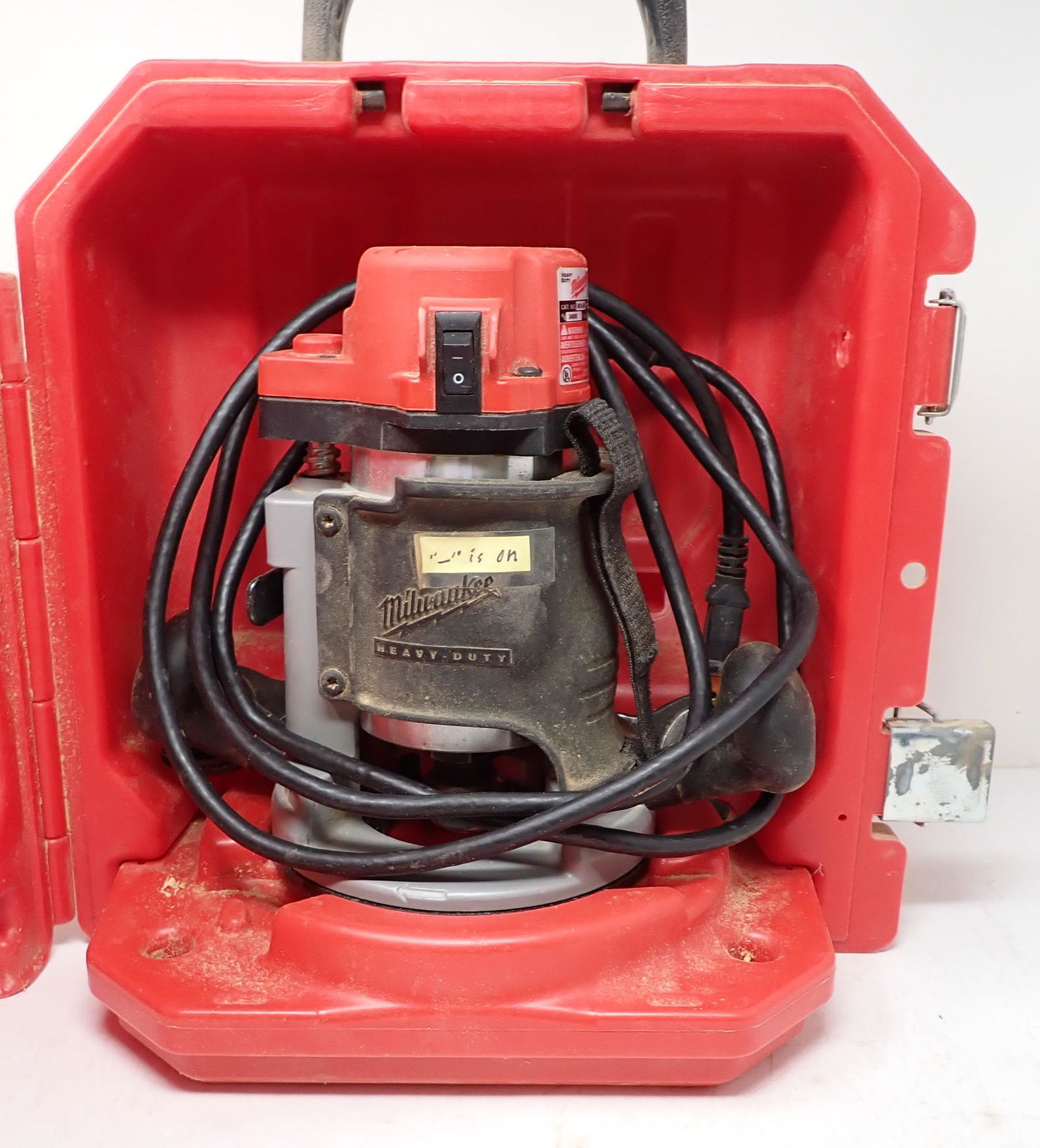 Milwaukee Heavy Duty Router (1 of 4)