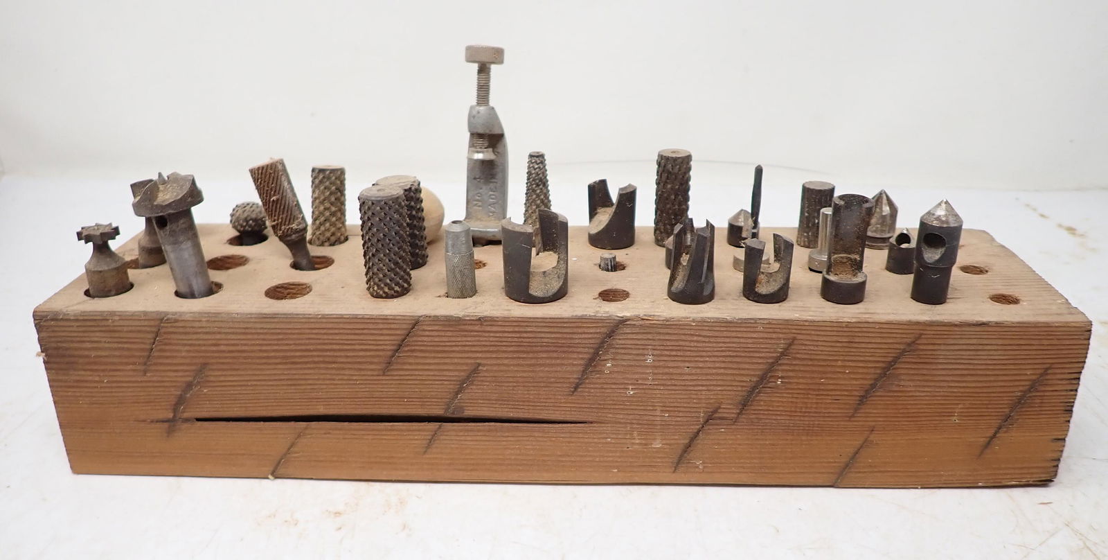 Router & Misc Bits (1 of 3)