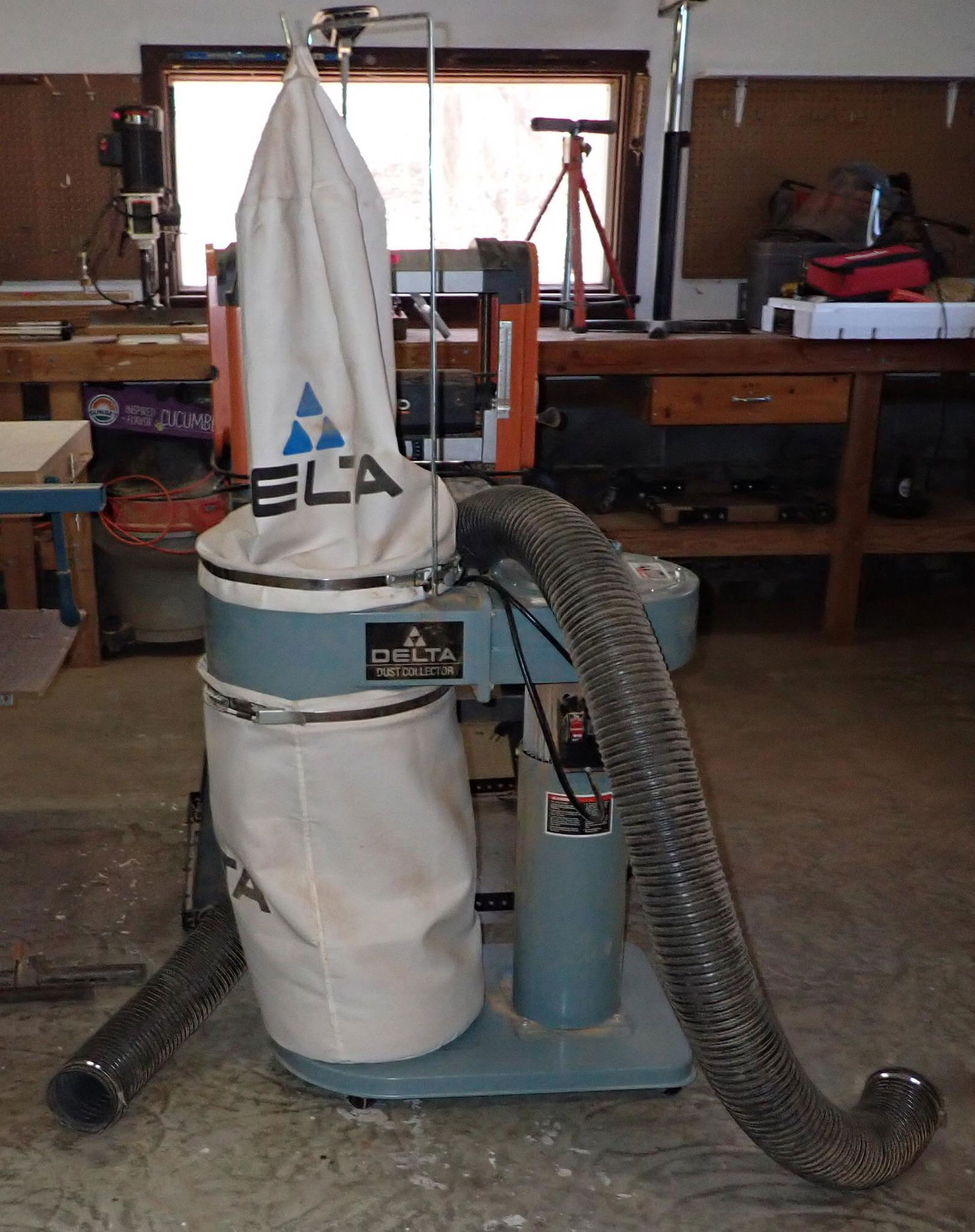 Delta CJ9948 Dust Collector (1 of 4)