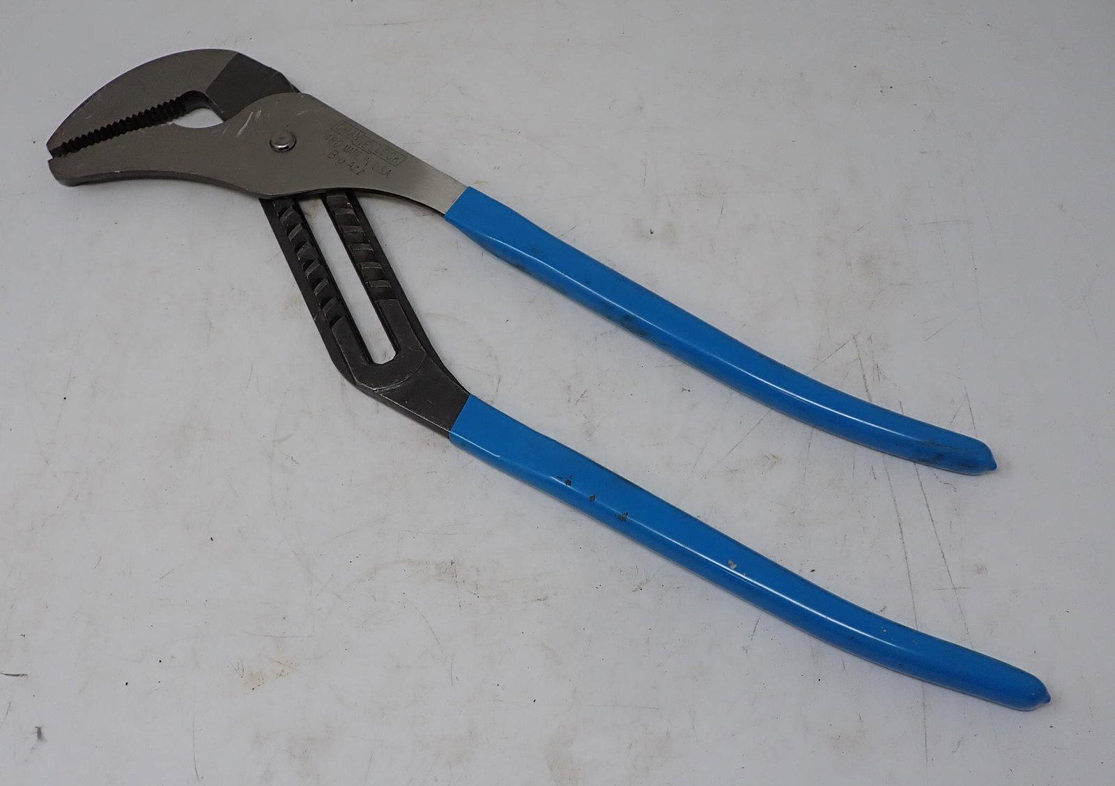 Channellock 480 Big Azz Groove Pliers (1 of 2)