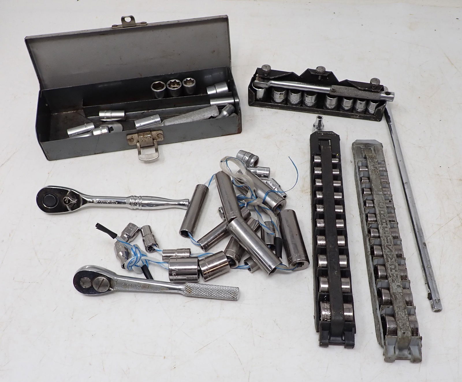 1/4" Drive Williams Husky Rachets (1 of 5)