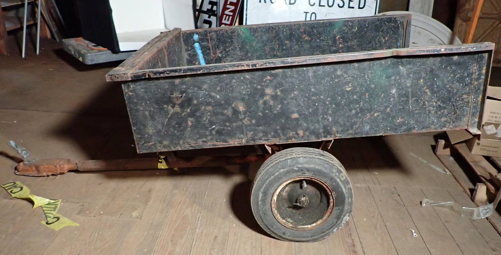 Garden Cart: Body is approx 32 1/2" x 48"