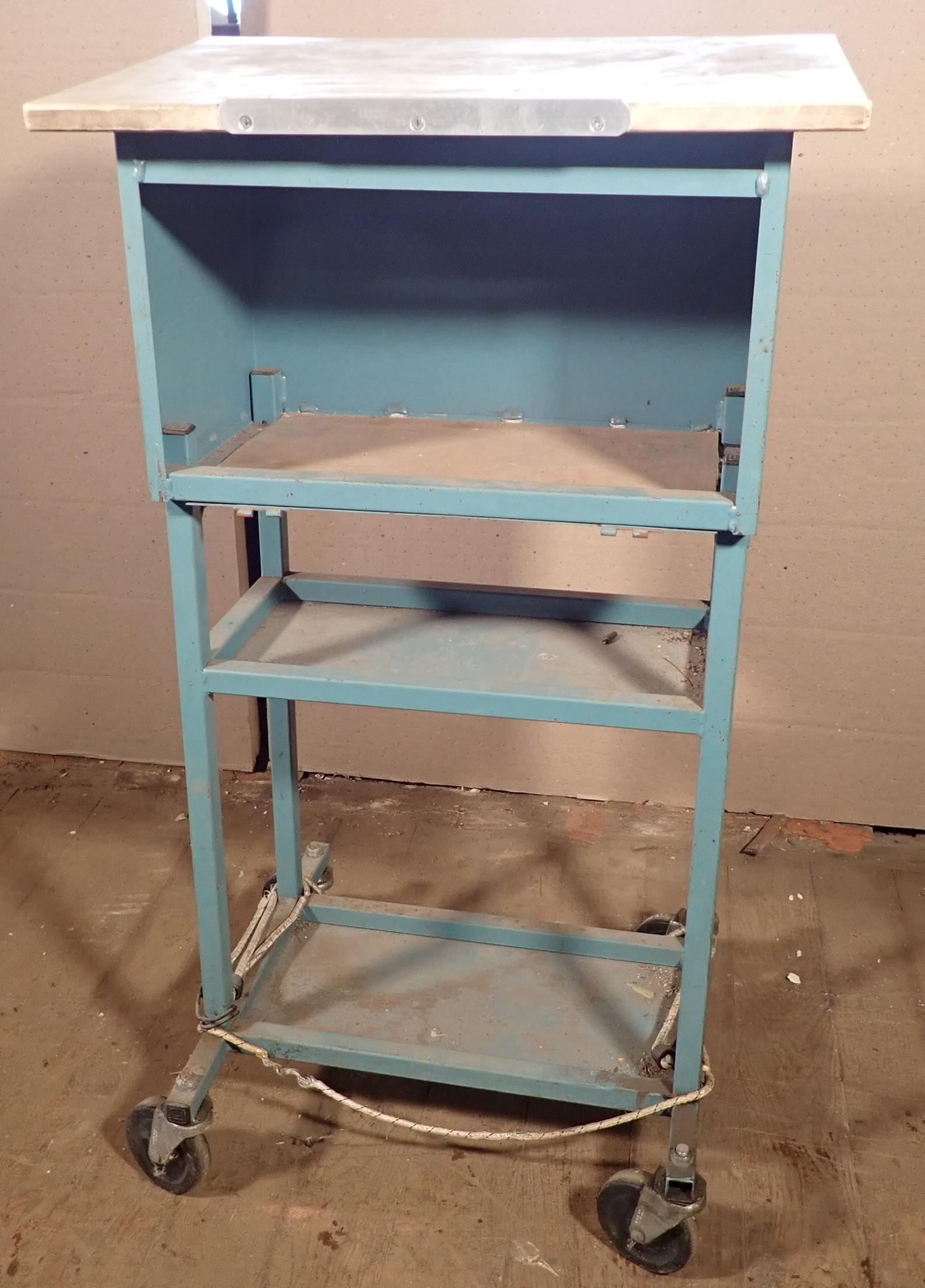 Rollin Cart / Work Station (1 of 2)