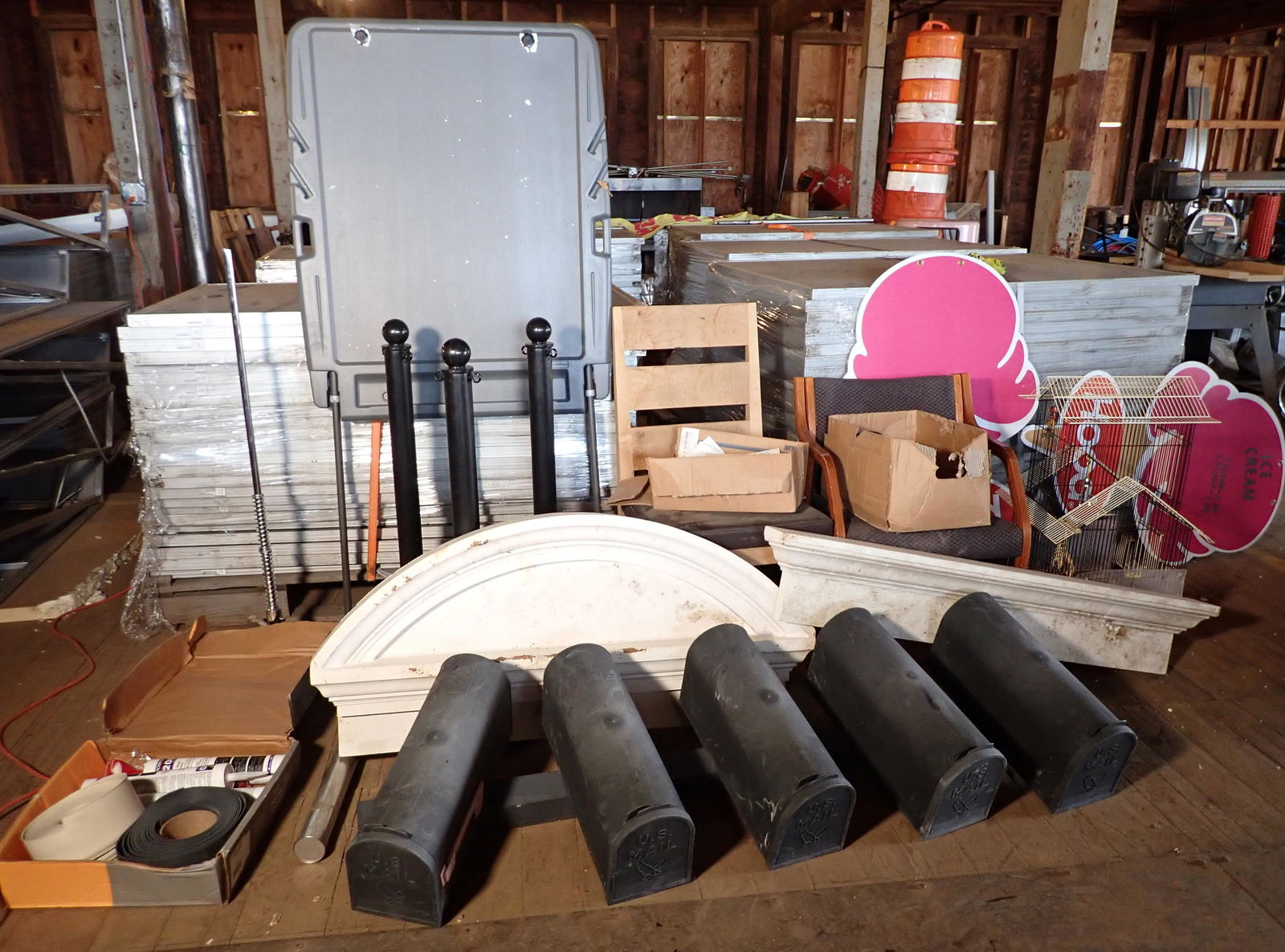 Pile of Misc (1 of 7)