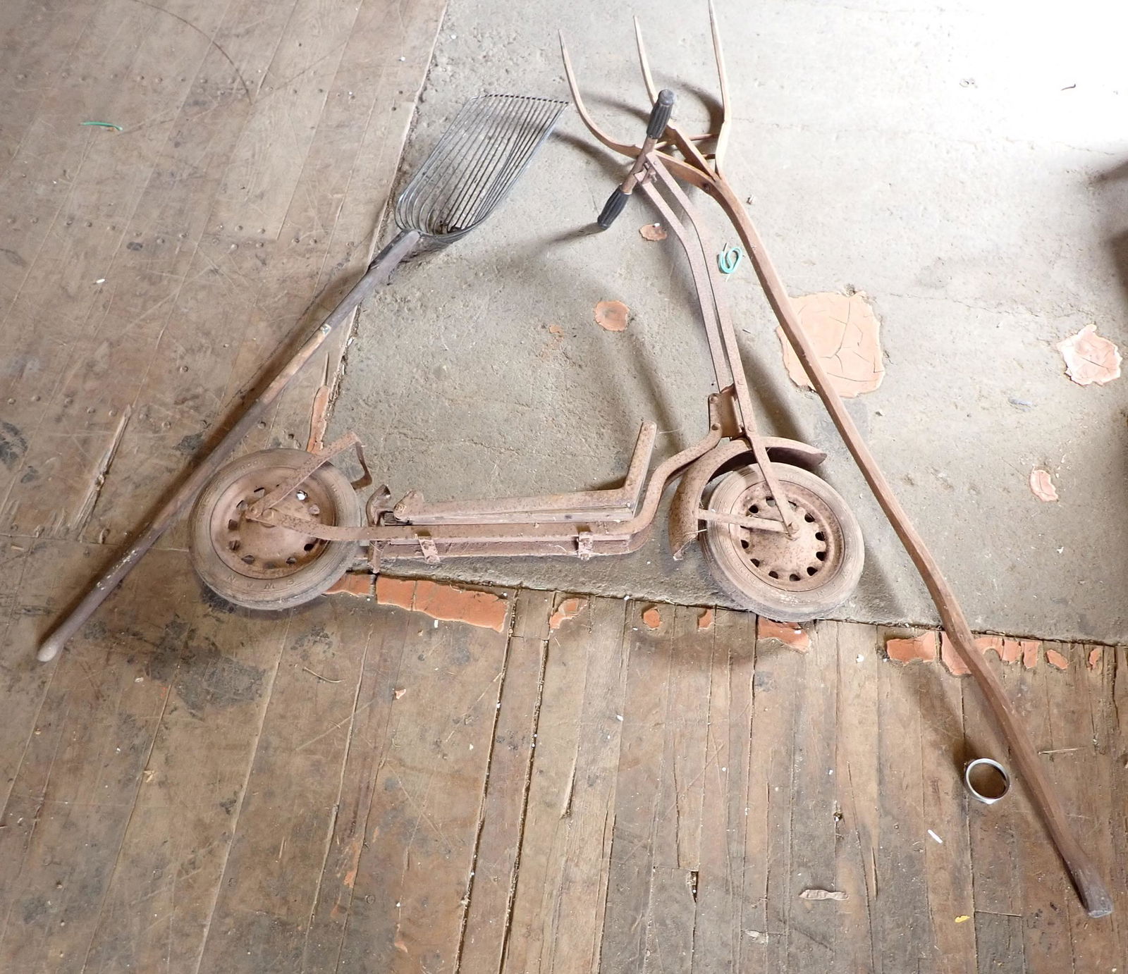 Wooden Hay Fork , Sifter , and Scooter (1 of 4)