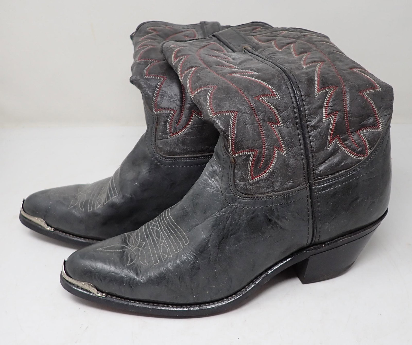 Durango Cowboy Boots: Size 11 D`