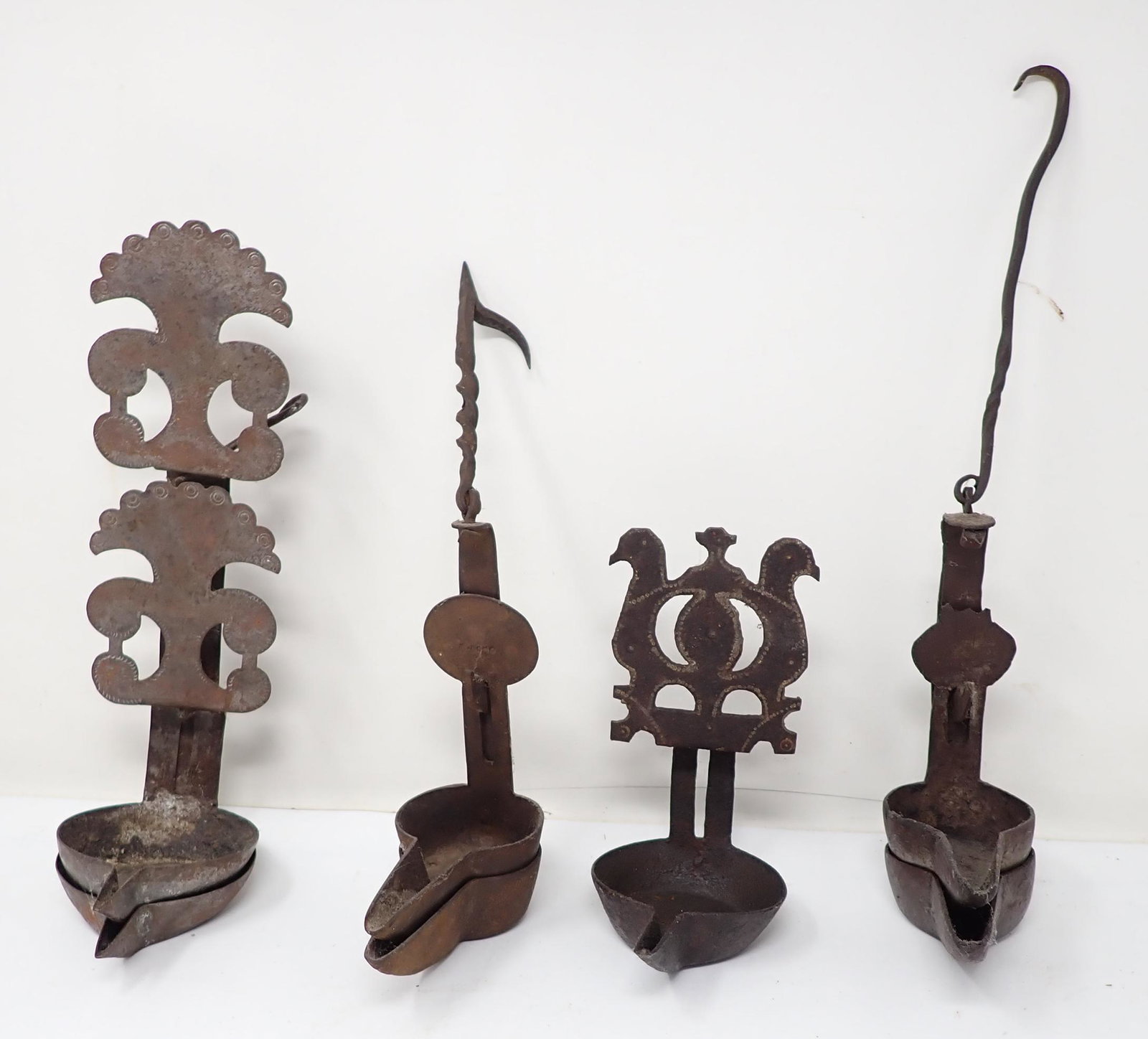 4 Betty Lamps (1 of 4)