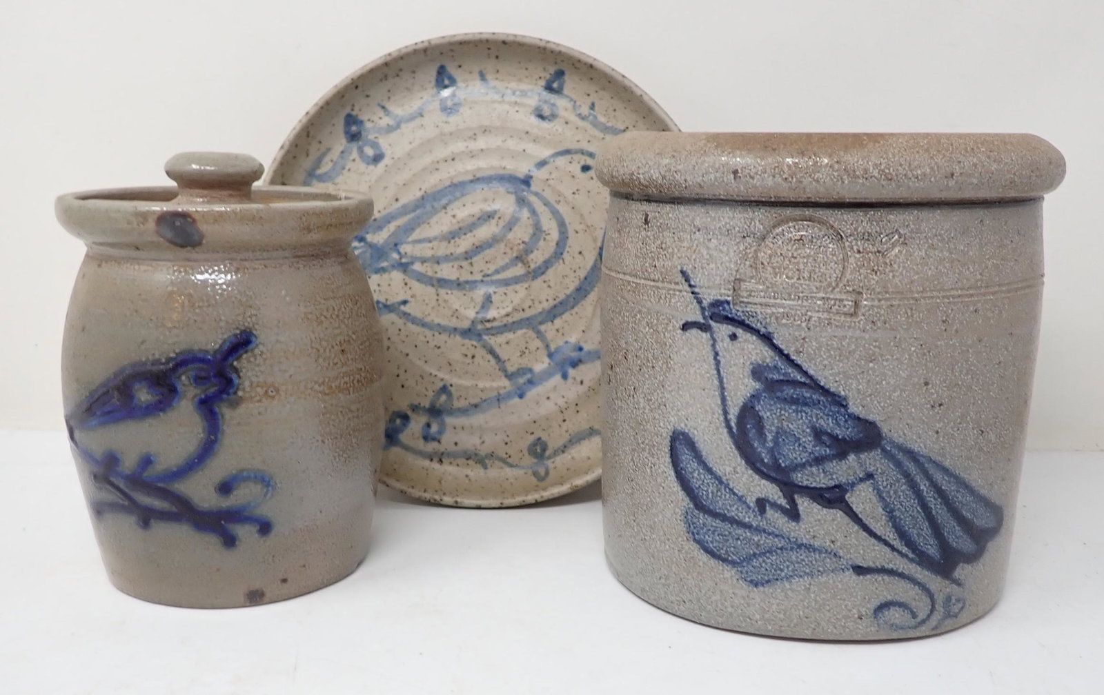Rowe Pottery Blue Decorated Bird Crock (1 of 4)