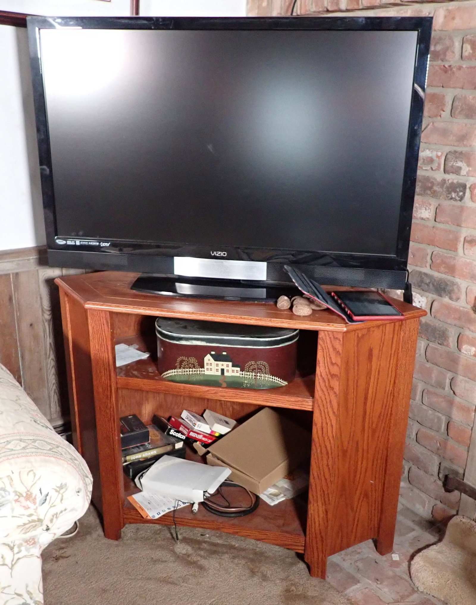 Vizio 42" Flat Screen TV (1 of 5)