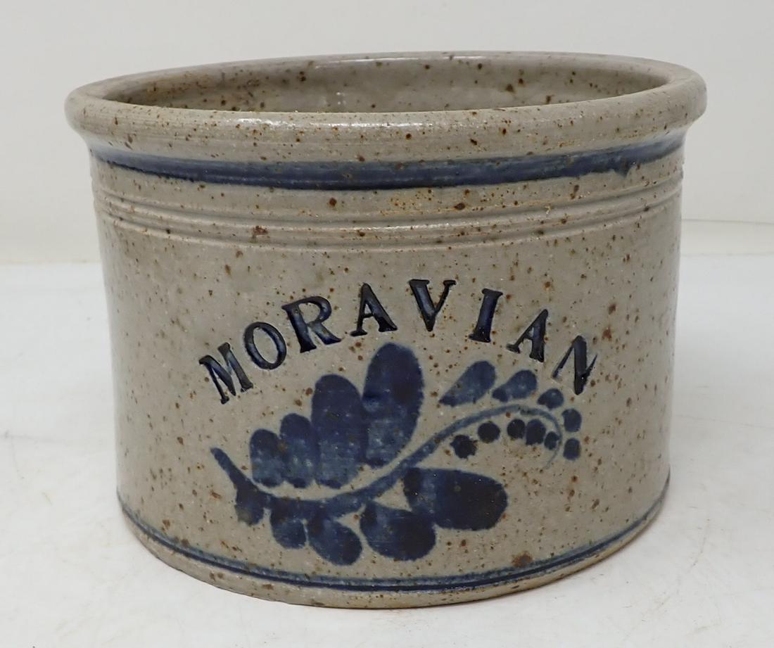 1986 Moravian Butter Crock: Apprx 6" in diameter and 4 1/4" tall