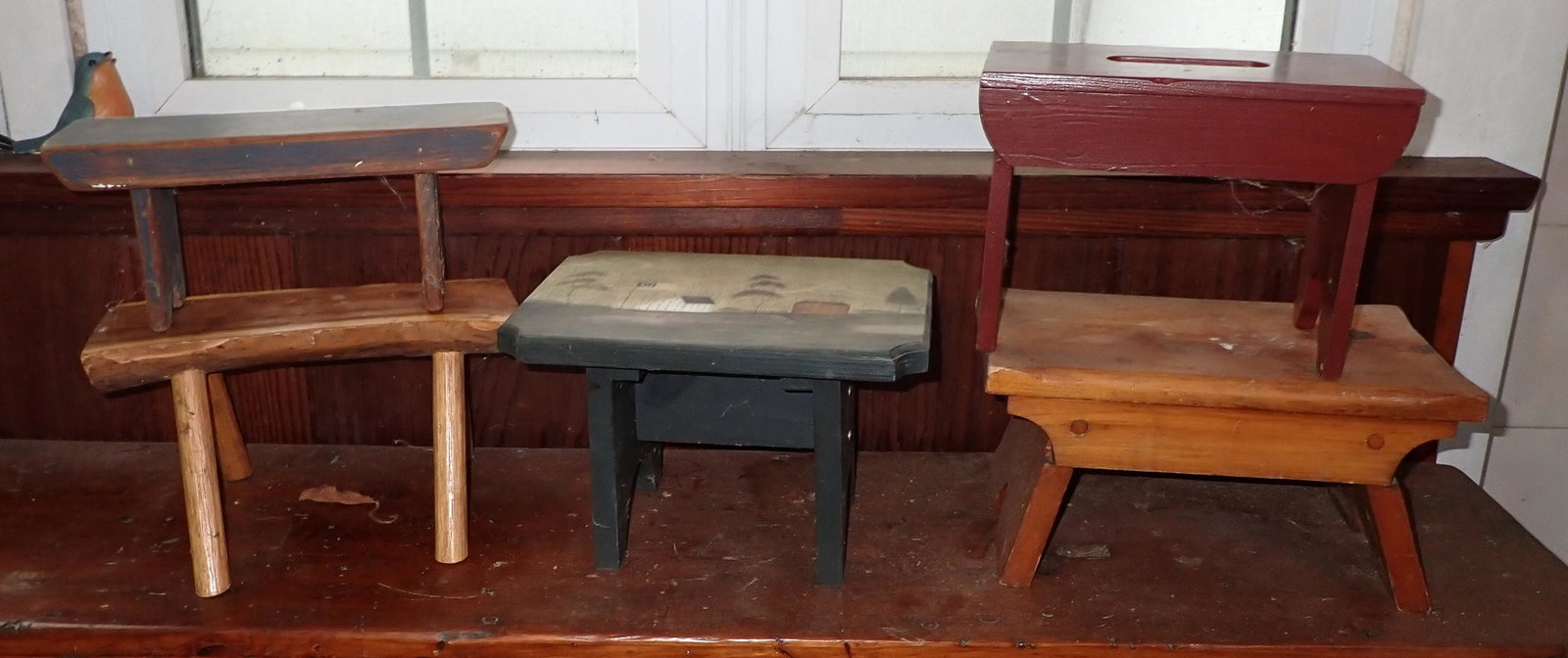 5 Foot Stools: Middle one is approx 8 1/2" x 11" x 7 1/4" tall. NO SHIPING !