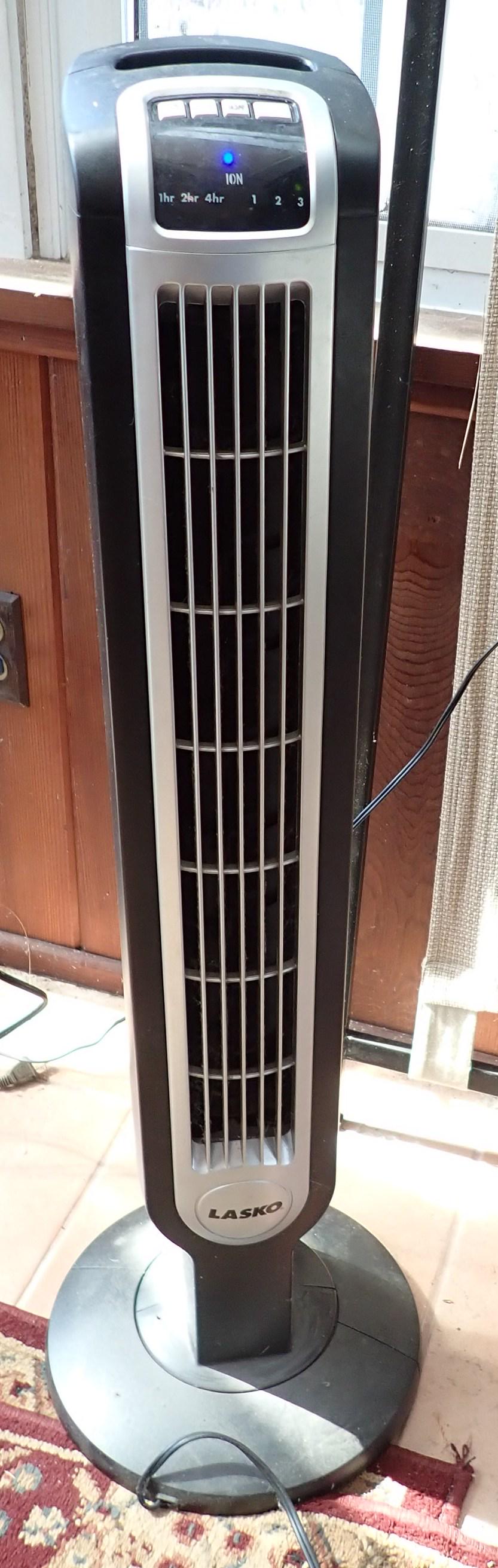 Lasko Fan (1 of 3)