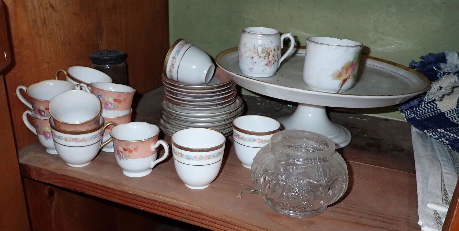 Occupied Japan & Misc Shelf Contents (1 of 5)