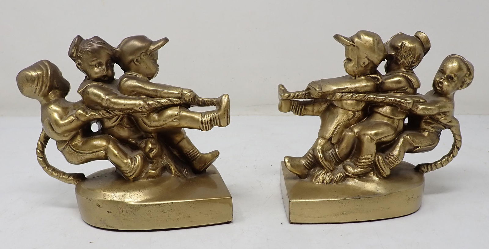 PM Craftsman Brass Tug of War Bookends (1 of 2)
