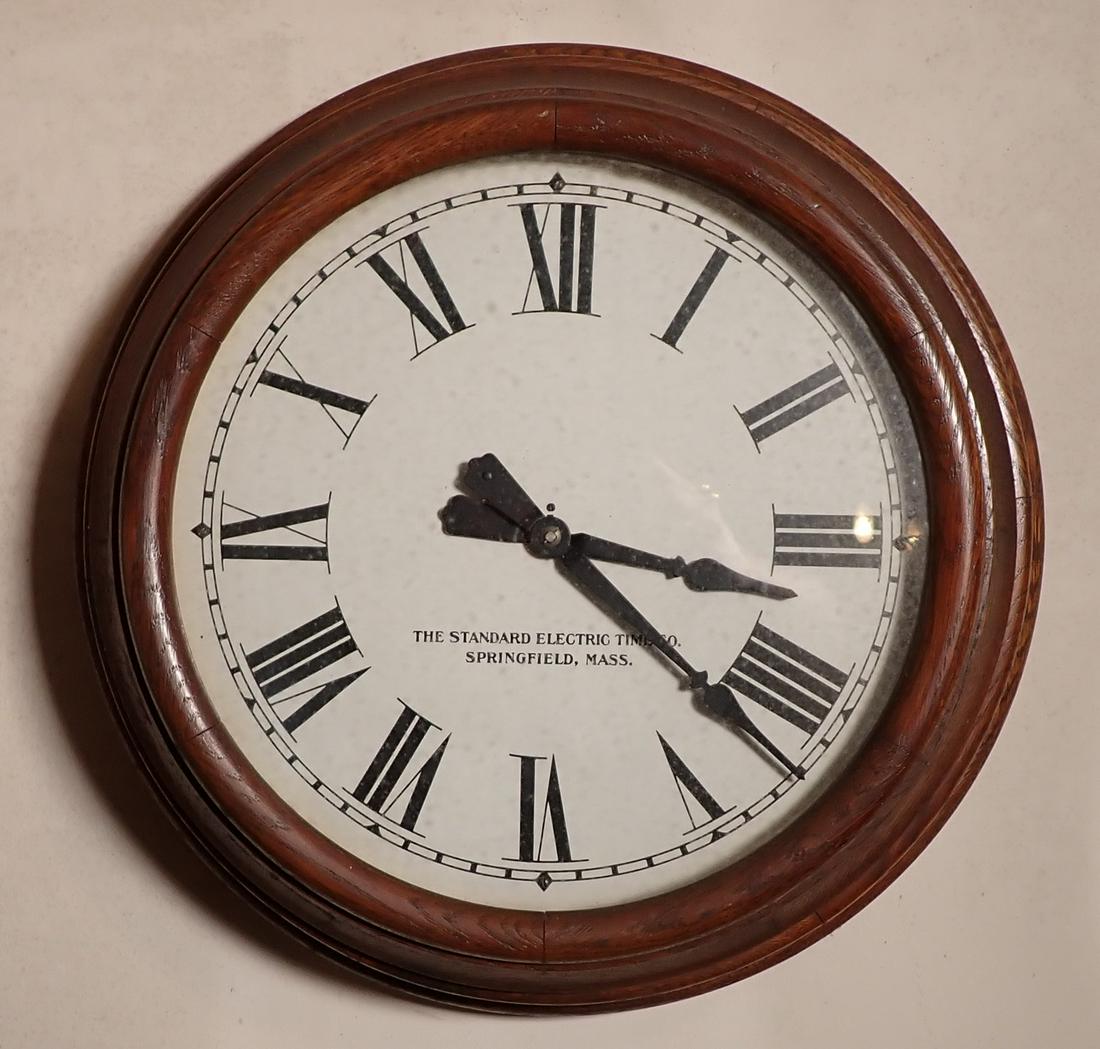 Standard Electric Wall Clock (1 of 4)