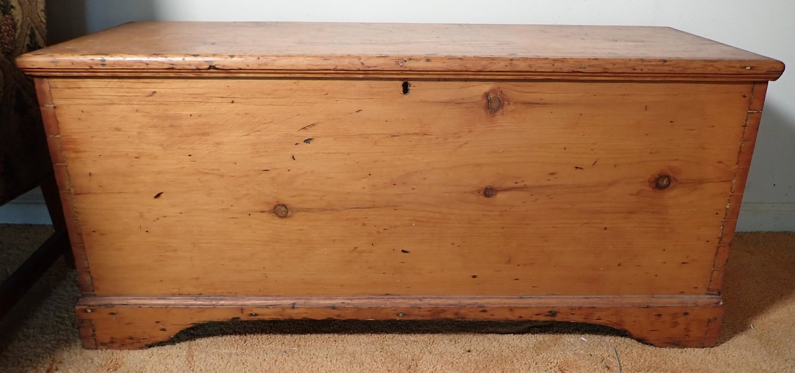 Blanket Chest: Approx 17 3/4" x 45" x 20 1/2" tall. NO SHIPPING !
