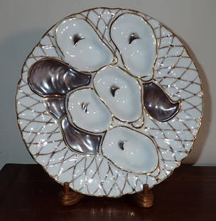 Oyster Plate: Approx 9" in diameter