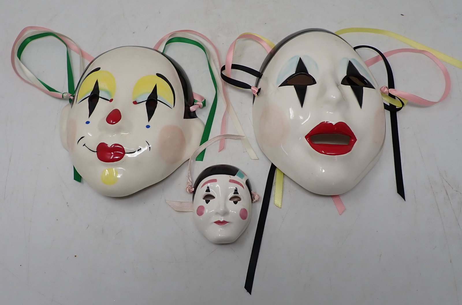 3 Mask Wall Plaques (1 of 2)