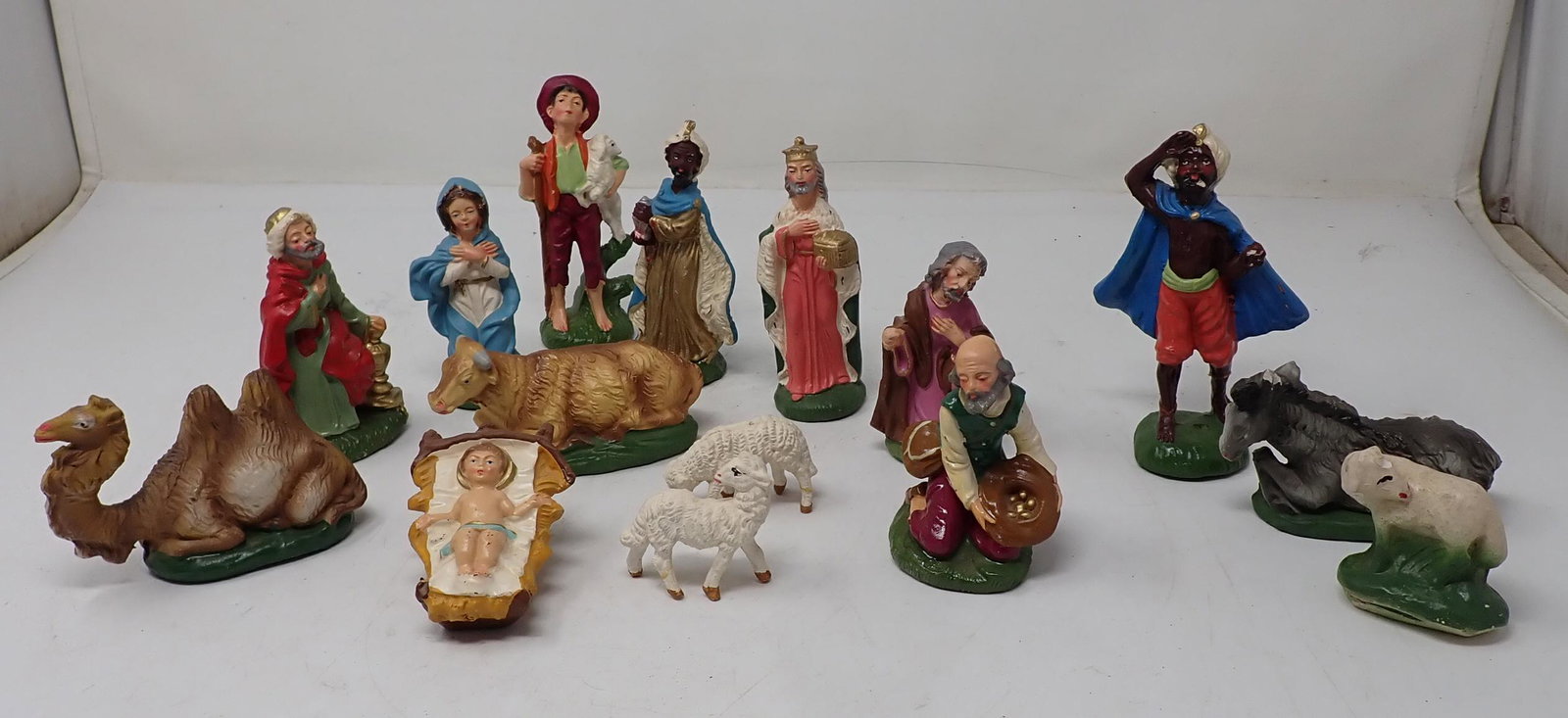 Italian Chalkware Natavity Figures (1 of 4)